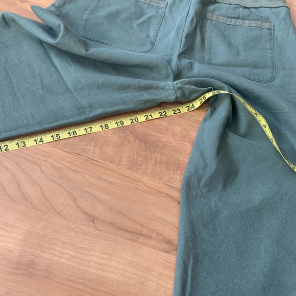 Linen Cotton Capris: Lucy - Picture 4 of 11